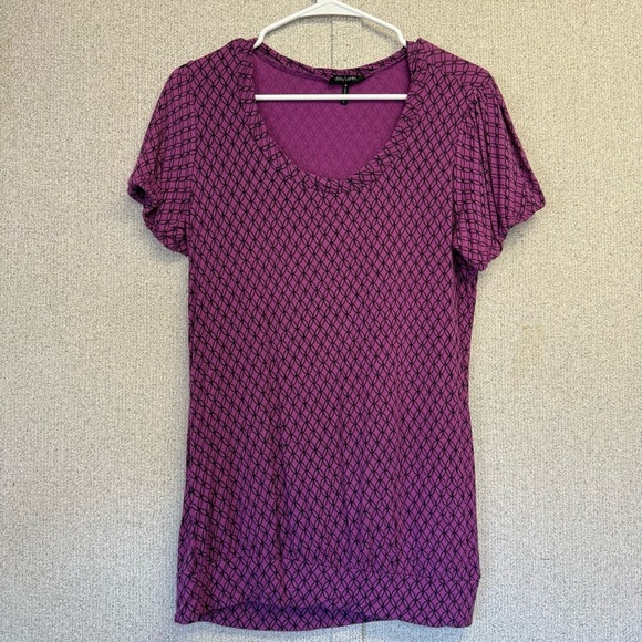 Daisy Fuentes Tops - Daisy Fuentes Y2K bubble sleeve Women's fuchsia Patterned Top, size medium